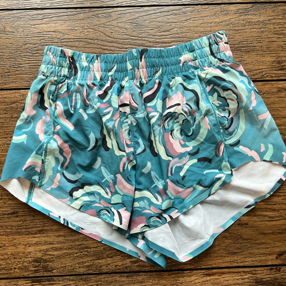 Athleta Womens Floral Printed Hustle Short 3" Size xxSmall Athletic Running